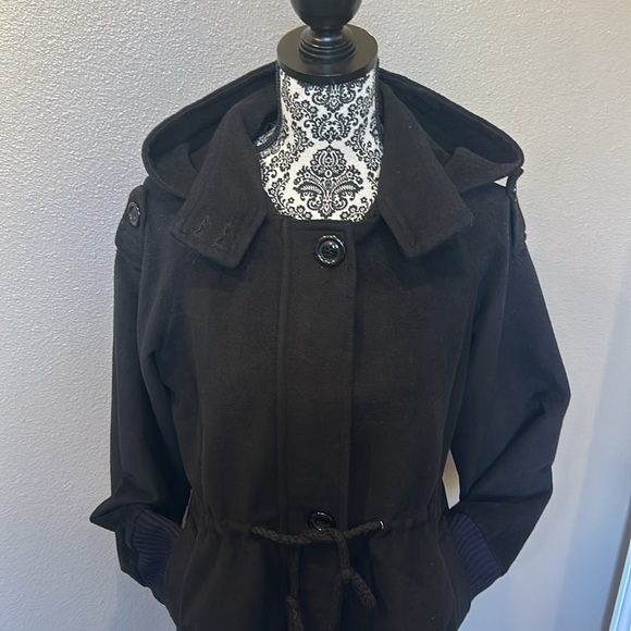 U Bbilang jacket - Picture 2 of 13